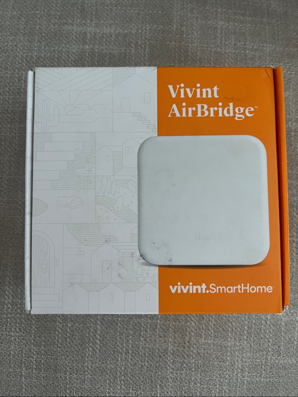 Vivint AirBridge Smart Home Hub - White with Orange Box